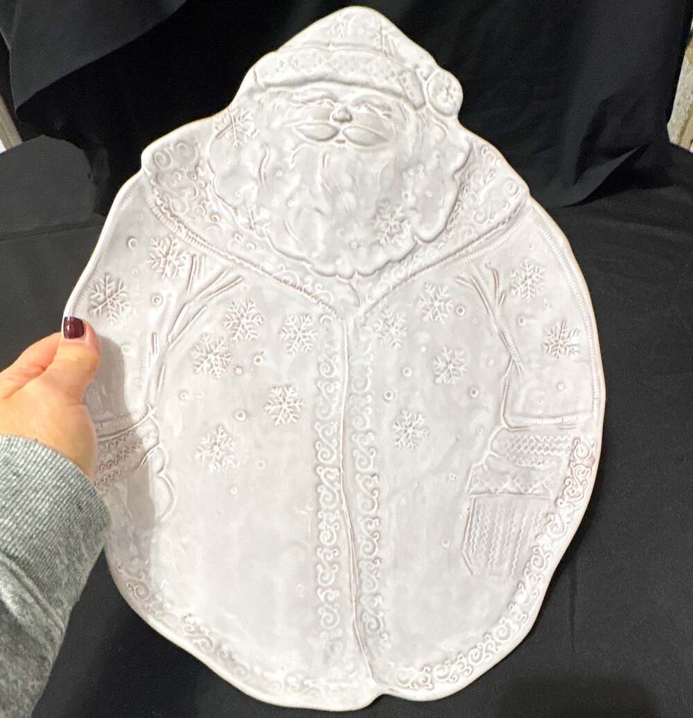VIETRI Ceramic White Santa Christmas Decorative Plate 16in Made in Italy